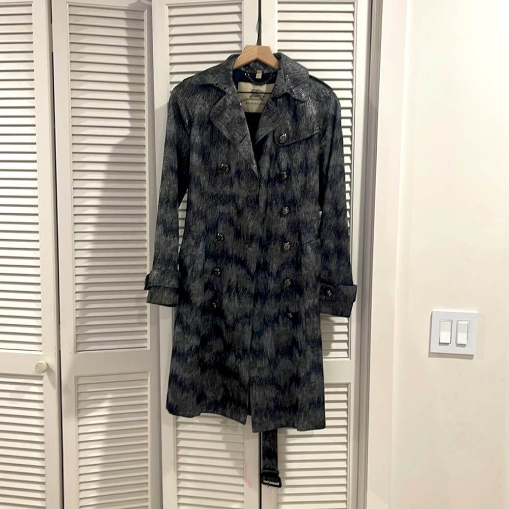 Wool and cashmere Burberry trench “Whitbourn” *very rare*